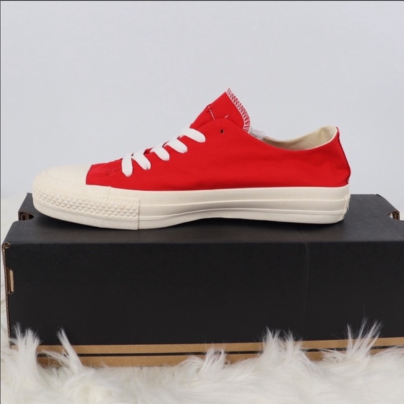 $135 NIB 8.5, 9, 11 Sizes CONVERSE RED - Picture 5 of 5